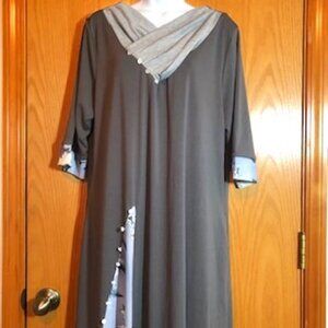 NWOT Unique Hekka Gray Pale Blue Floral Embellished Plus Midi Dress 3X XXXL